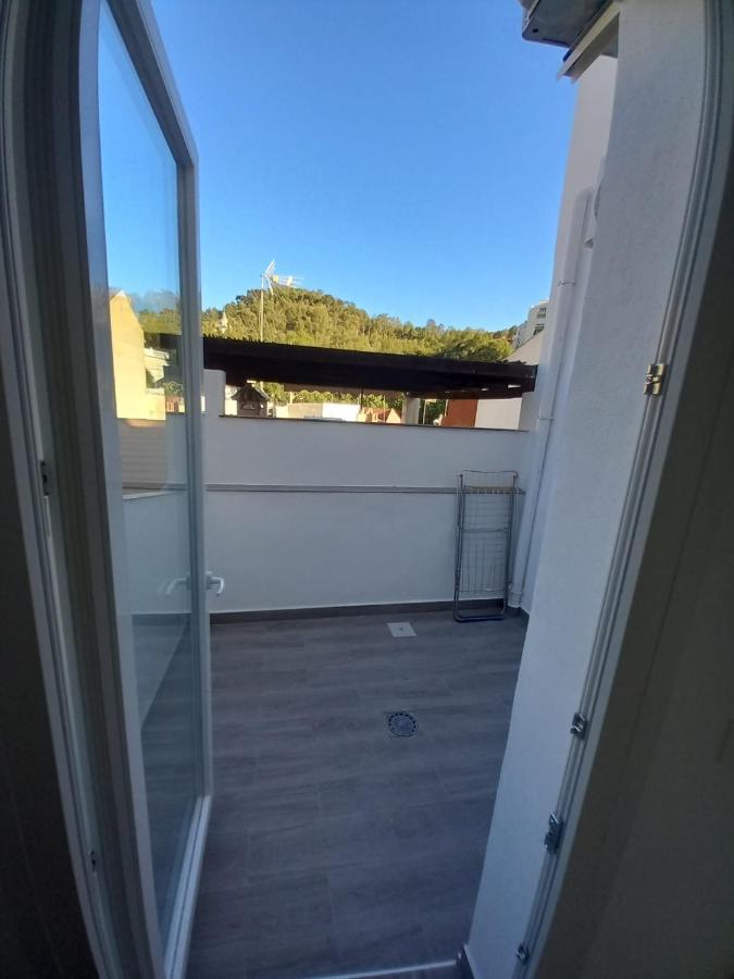 2 Rooms Con Terraza مالقة المظهر الخارجي الصورة