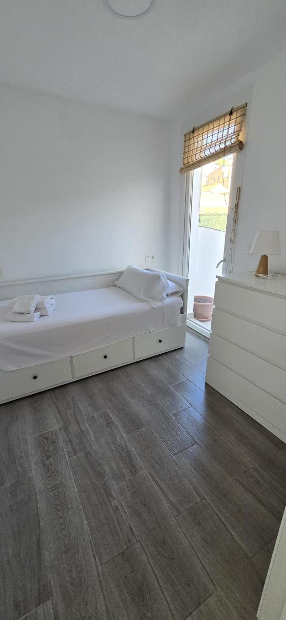2 Rooms Con Terraza مالقة المظهر الخارجي الصورة